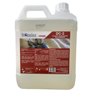 <span class="product-title-main">DC-2</span><br> <span class="product-title-sub">POTENTE REMOVEDOR</span><br> <span class="product-title-desc">CERAS Y SUCIEDAD</span>